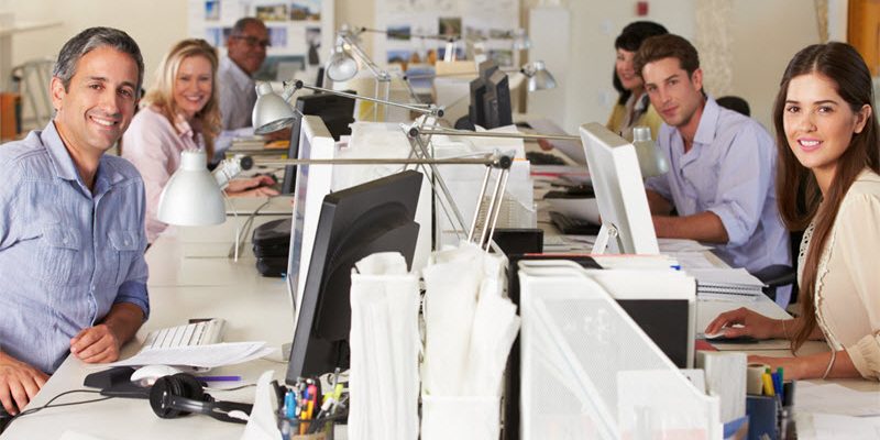 Using Technology to Maximize Employee Productivity Using Technology to Maximize Employee Productivity